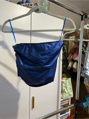 Blue tube top
